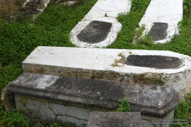 Tombe sans nom